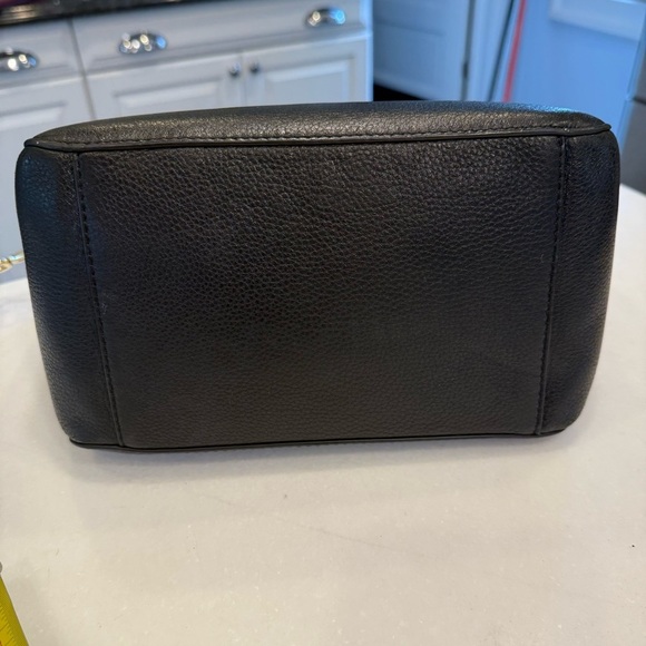 Tory Burch Robinson Black Pebbled Leather Tote  Double Zip Handbag/crossbody - Picture 11 of 16